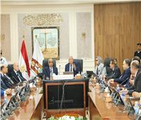 «فنجري» و«الزملوط» يتفقدان مجمع المصالح الحكومية للخدمات الذكية 