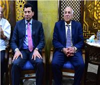 وزير الشباب والرياضة يحضر عزاء محمد صبري 