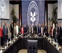 الهيئه العامة للإستثمار تبحث آليات دعم بيئة الأعمال مع مستثمري العاشر من رمضان 