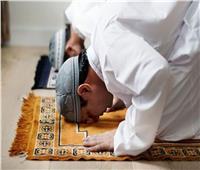 هل يجوز أداء العشاء قبل الفجر لمن ينام مبكرًا؟.. أمين الفتوى يجيب