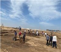 محافظ الدقهلية يتفقد المنطقة الصناعية بجمصة ويتابع أعمال بعثة الحفائر بمسح تل الحمامات