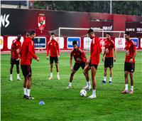 الأهلي يستأنف تدريباته اليوم استعدادًا لمباراة الجيش الملكي