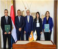 المشاط ورئيس المقاولون العرب يشهدان توقيع اتفاقية لتعزيز منظومة التدريب