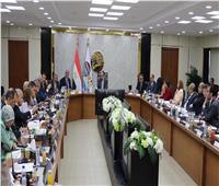 وزير قطاع الأعمال يترأس الجمعية العامة للقابضة للأدوية
