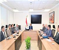 وزير الري يبحث آليات تشغيل محطات الرفع الخاصة بالمشروعات القومية