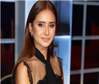 نيللي كريم تشارك جمهورها كواليس طفولتها