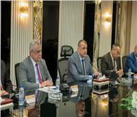 وزير الدولة للإنتاج الحربي يستقبل محافظيّ القاهرة والقليوبية لبحث سبل تعزيز التعاون المشترك