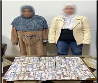 ضبط سيدتين بحوزتهما مبالغ مالية للتأثير على الناخبين بدير مواس بالمنيا