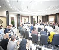 محافظ أسوان يتابع جهود مكافحة مرض السعار ويوجه بتكثيف حملات حماية المواطنين