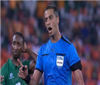 أمين عمر وأبو الرجال ضمن طاقم حكام نهائي كأس الإنتركونتيننتال