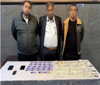 ضبط 3 أشخاص بحوزتهم كروت دعاية انتخابية ومبالغ مالية بالمطرية 