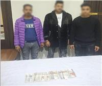 ضبط 3 أشخاص بحوزتهم مبالغ مالية تمهيداً لتوزيعها على الناخبين بحدائق القبة