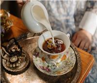أخطر من لدغة الأفعى.. خطر يهدد حياتك يختفي وراء الشاي بلبن