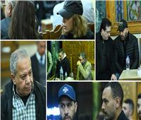 دموع أحمد وعمر الفيشاوي وحضور فني كبير.. أبرز مشاهد عزاء سمية الألفي  