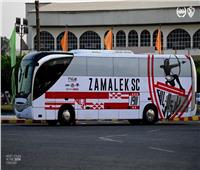 وصول حافلة الزمالك لاستاد المقاولون العرب لمواجهة بلدية المحلة