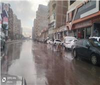 موجة من الأمطار الغزيرة والرعدية تضرب مدن البحيرة 