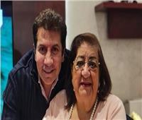 هاني رمزي: والدتي تبرعت بكل ما تملكه من ذهب للمحتاجين