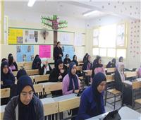 مدير "تعليم الجيزة" يتفقد امتحانات أولى ثانوي في مادة البرمجة ببولاق الدكرور