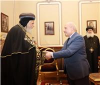 رئيس هيئة النيابة الإدارية يُهنئ قداسة البابا تواضروس الثاني بـ عيد الميلاد المجيد