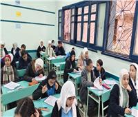 انتظام امتحانات الفصل الدراسي الأول بمدارس الإسكندرية دون أي معوقات 