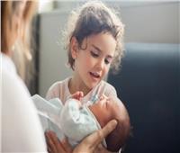 مفاجأة علمية غير متوقعة.. علاقة خاصة بين إنجاب البنات وصحة أدمغة الآباء