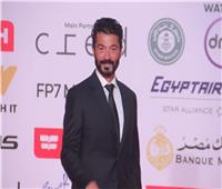 خالد النبوي يؤجل سباق رمضان ويبدأ تصوير «طاهر المصري» خارج الموسم
