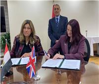  مصر والمملكة المتحدة تبحثان تحديث اتفاقية النقل الجوي وتوقّعان مذكرة لزيادة التشغيل بين الجانبين