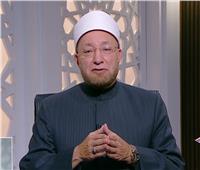 هل يجوز إقامة ابن الزوج مع زوجة أبيه في غياب والده؟.. أمين الفتوى يجيب