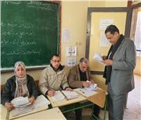 وكيل تعليم الغربية يتفقد مقار تصحيح امتحانات الإعدادي.. ويؤكد ضرورة مراعاة الدقة