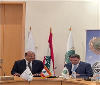 مذكرة تفاهم بين «الغرف العربية» و«العربي للذكاء الاصطناعي والبرمجة»