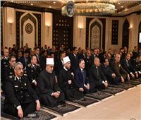 احتفالًا بعيد الشرطة الـ74 |وزير الداخلية وقيادات الدولة يؤدون صلاة الجمعة بمسجد الشرطة