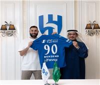 بنزيما يشعل حماس الهلاليين: الزعيم ريال مدريد آسيا