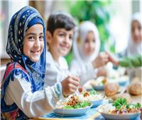 صيام الأبناء تغذية سليمة وتهيئة نفسية
