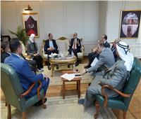 جبران يبحث مع نواب البرلمان دعم وتشغيل الشباب ورعاية العمالة غير المنتظمة