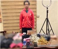 ارتدى ملابس نسائية.. كواليس فيديو صادم انتشر على السوشيال ميديا 