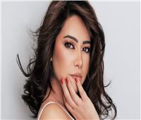 منى الشاذلي: حزينة على شيرين.. وببكي لما بسمعلها أغنية