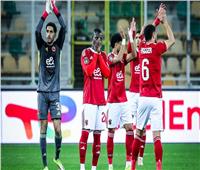 الأهلي يتقدم على الإسماعيلي بهدفين في الشوط الأول