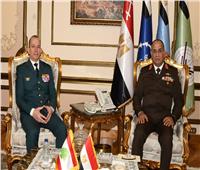وزير الدفاع والإنتاج الحربي يلتقى قائد الجيش اللبناني