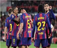 برشلونة يستضيف فياريال في مواجهة قوية بالدوري الإسباني