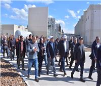 وزير الكهرباء ومحافظ الإسكندرية يتفقدان محطة محولات برج العرب الترفيهية 