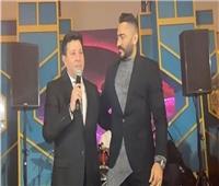 تامر حسني يوجه رسالة دعم لهاني شاكر: «قلوبنا معاك وربنا يقومك بالسلامة»