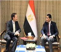 وزير الرياضة يستقبل السفير الإسباني بمصر