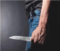 عاطل يحاول قتل موظف «بدون سابق معرفة» فى الشارع