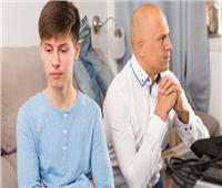 انتبه: سلوكيات شائعة تُضعف العلاقة بين الآباء والأبناء