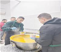 الطعام للجميع ...«تكيات الخير» قبلة المحتاجين وملاذ الأسر المتعففة