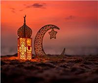 مواقيت الصلاة وعدد ساعات الصيام اليوم الإثنين 26 رمضان 2026