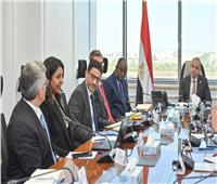 وزير الاستثمار يستعرض محاور تطوير البيئة الاستثمارية