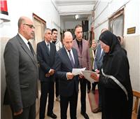 محافظ الغربية ونائبه في جولة بديوان عام المحافظة لتهنئة العاملين بعيد الفطر المبارك