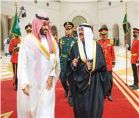 أمير الكويت وولي العهد السعودي يؤكدان هاتفيًا ضرورة العودة إلى الحوار