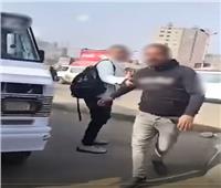 كشف ملابسات فيديو تعدي سائق ميكروباص بالسب في الجيزة وضبط المتهم
